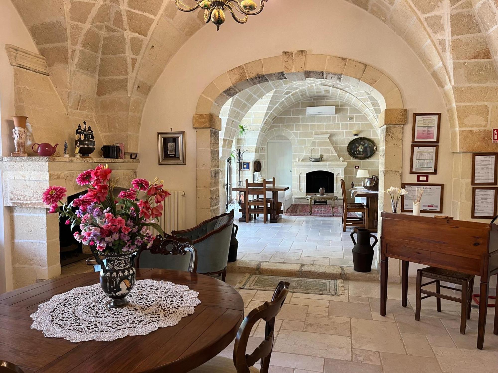 Masseria La Camardia Sava Buitenkant foto