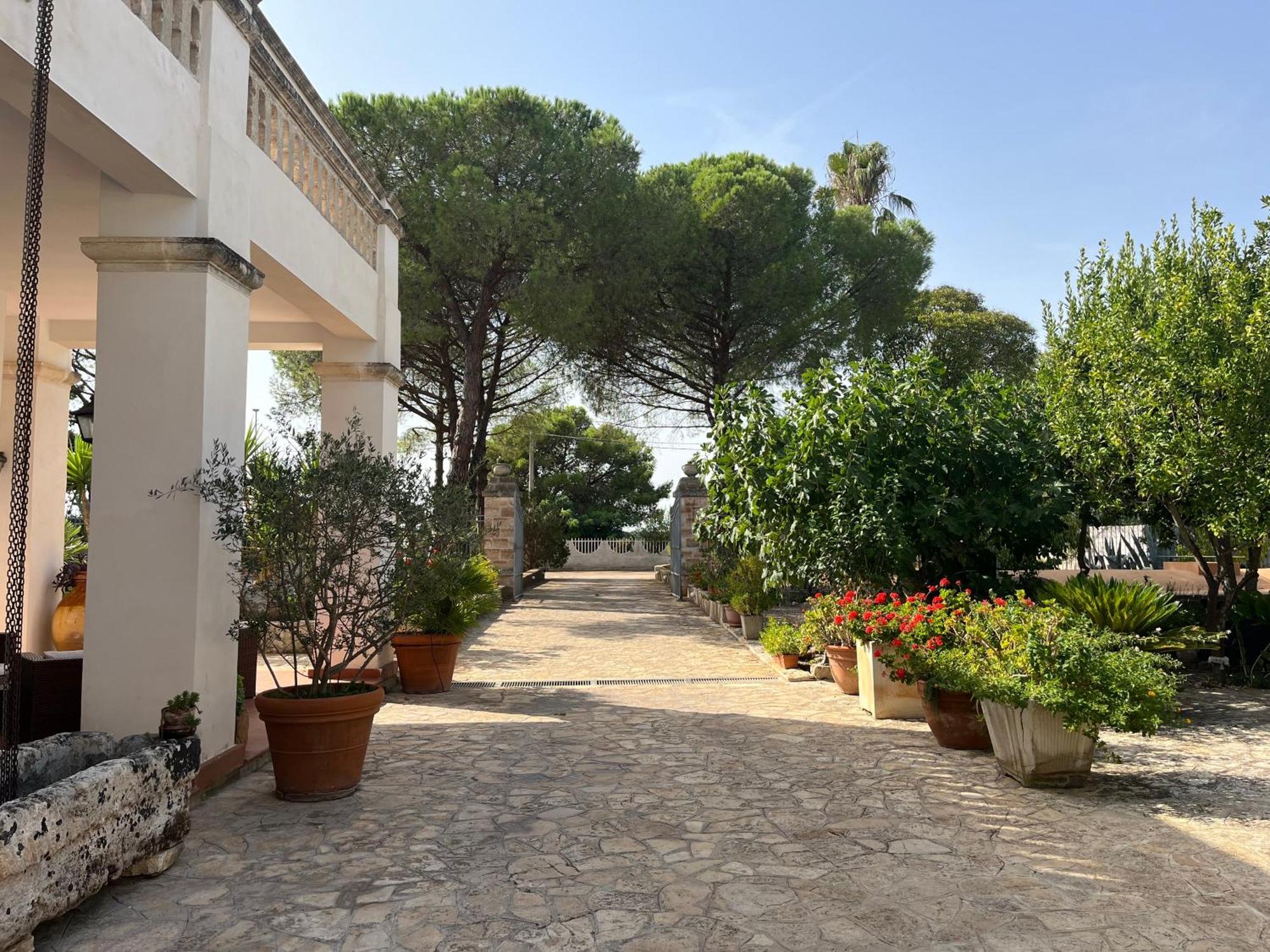 Masseria La Camardia Sava Buitenkant foto